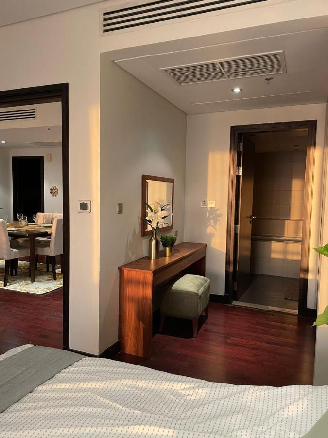 Anantara Hotel Apartment Palm Jumeirah Connected Anantara Hotel دبي المظهر الخارجي الصورة