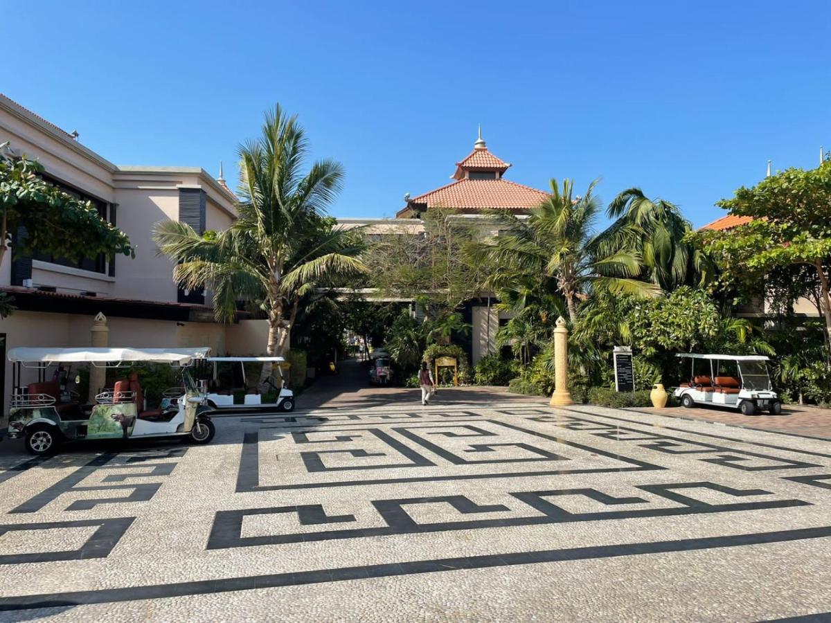 Anantara Hotel Apartment Palm Jumeirah Connected Anantara Hotel دبي المظهر الخارجي الصورة