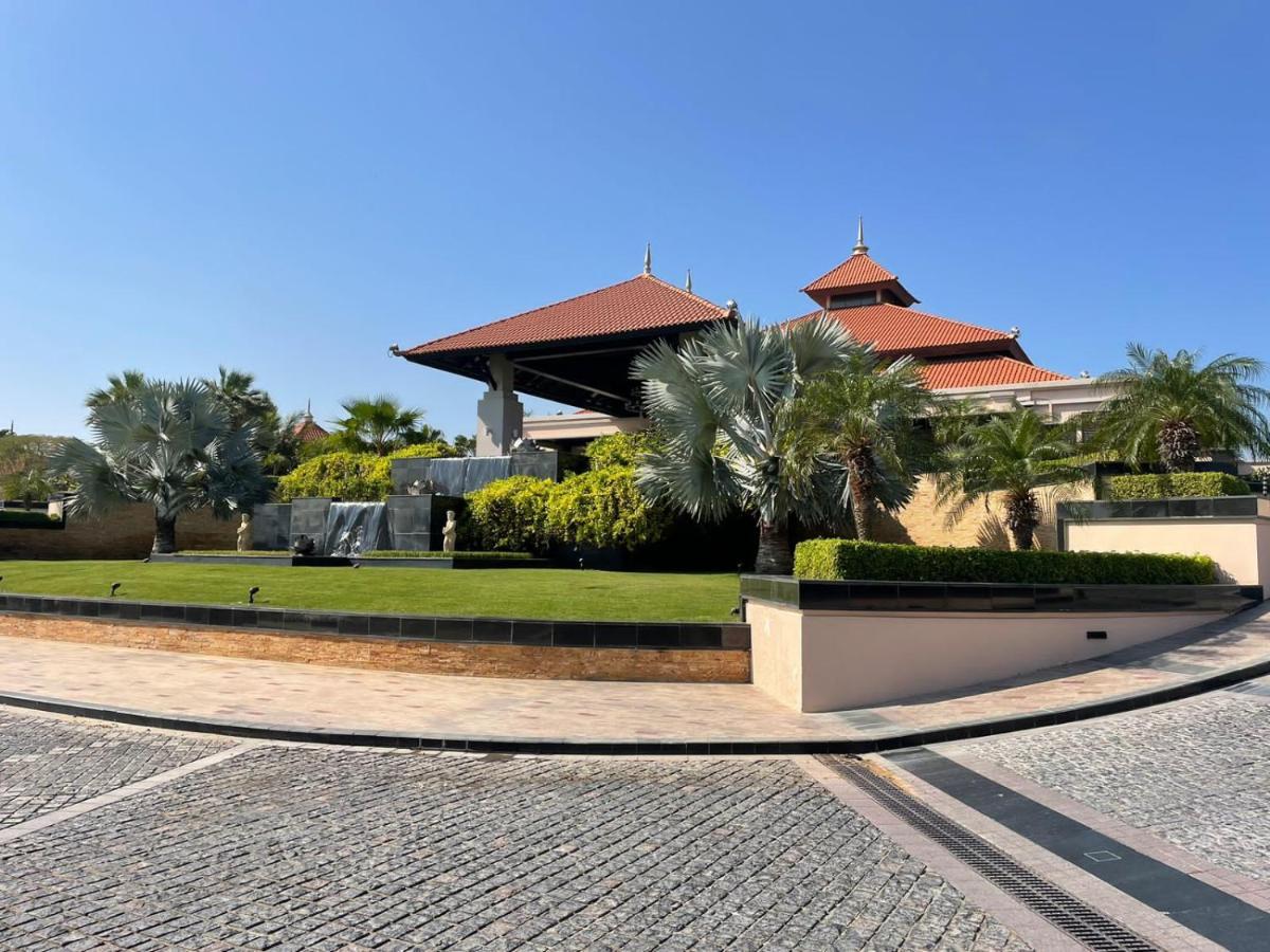 Anantara Hotel Apartment Palm Jumeirah Connected Anantara Hotel دبي المظهر الخارجي الصورة