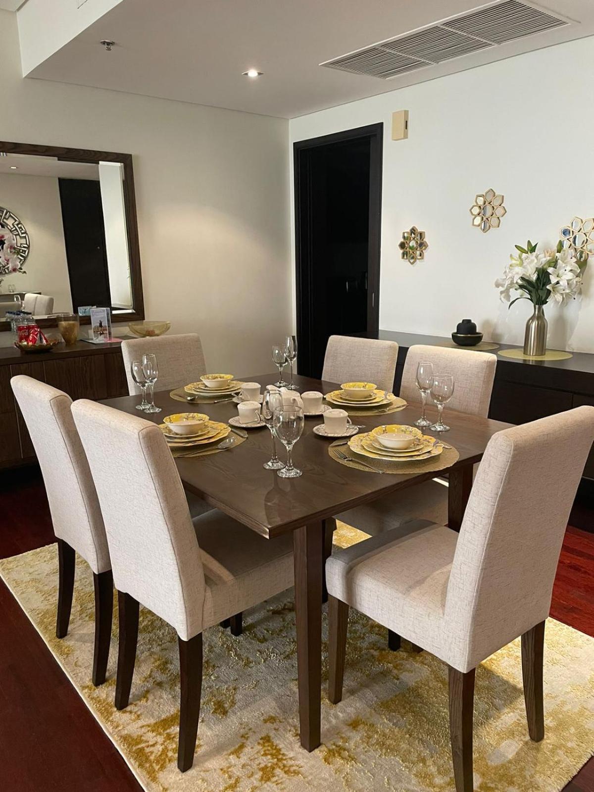 Anantara Hotel Apartment Palm Jumeirah Connected Anantara Hotel دبي المظهر الخارجي الصورة