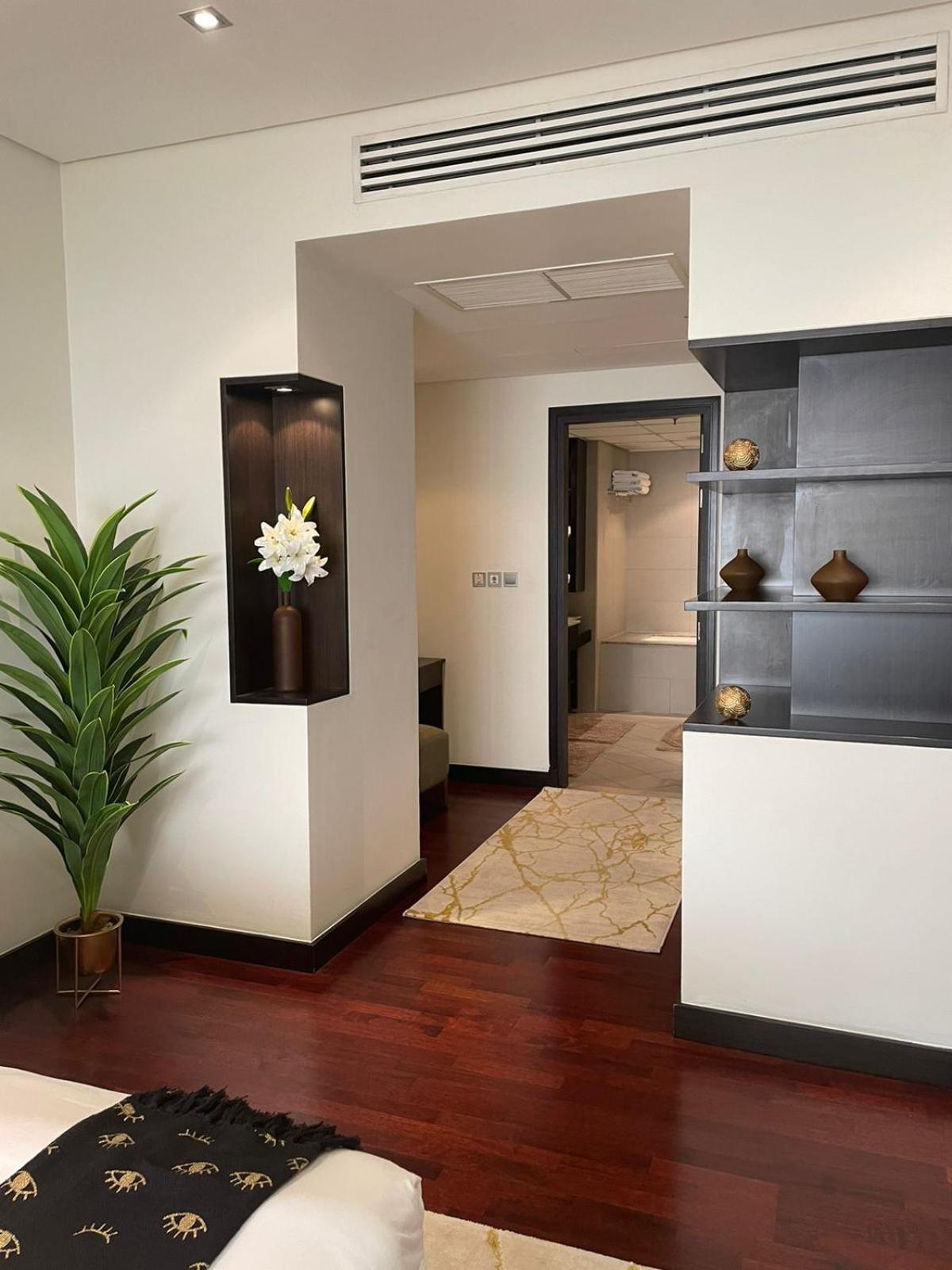 Anantara Hotel Apartment Palm Jumeirah Connected Anantara Hotel دبي المظهر الخارجي الصورة